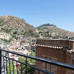 Cozy Apartment Near The Historic Center